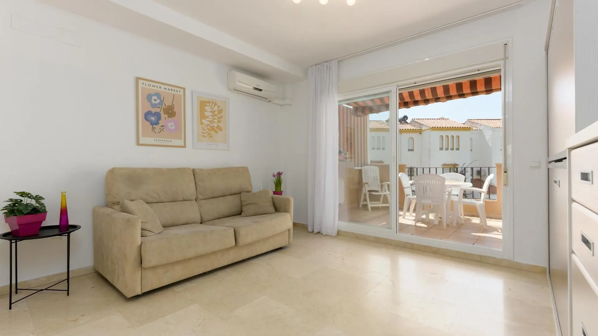 Marina 122 Apartman San Luis de Sabinillas